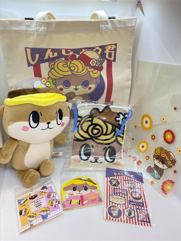 しんじょう君グッズ.jpg
